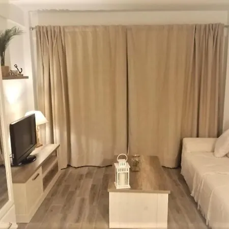Playa Y Piscina Perla 2 Estudio * Фуэнхирола